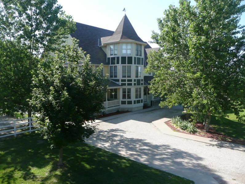 Victorian Veranda Country Inn Lawrence Dış mekan fotoğraf